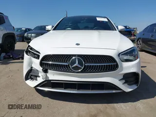 2022 Mercedes-Benz E 350 with VIN W1KZF8DB5NB068876, listed as a IAAI auction lot 41999445 with 31,786 mi miles and . Bid and sale history available at DreamBid. Image 12.