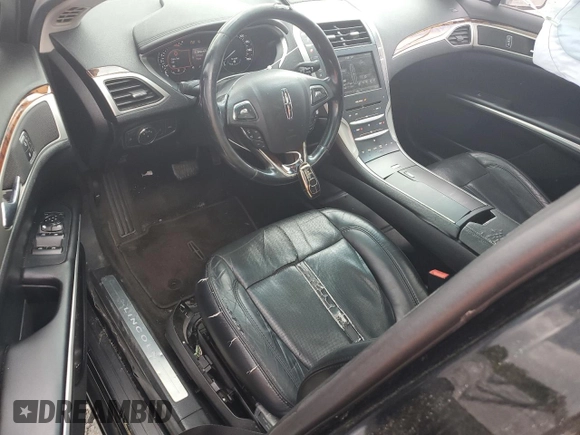 2016 Lincoln MKZ z VIN 3LN6L2GK1GR602447, wystawiony jako Copart lot #54505425 z przebiegiem 225 923 mil mil oraz Szkoda całkowita • Salvage title. Historia ofert i sprzedaży dostępna na DreamBid. Obrazek 8.