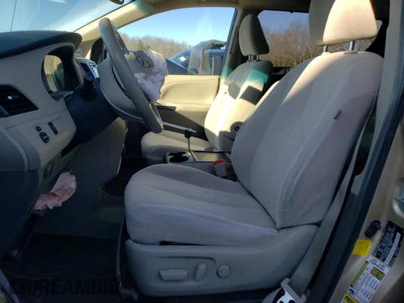 2013 Toyota Sienna LE with VIN 5TDJK3DC4DS059494, listed as a Copart auction lot 51816005 with 188,020 mi miles and Clean Title. Bid and sale history available at carsss.com. Image 7.