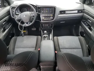 2018 Mitsubishi Outlander SE with VIN JA4AD3A38JZ034634, listed as a Copart auction lot 63086875 with 93,832 mi miles and Salvage title. Bid and sale history available at DreamBid. Image 8.