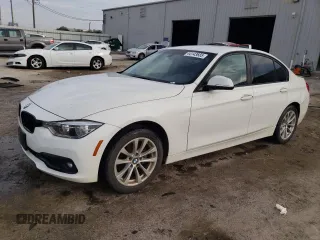 2018 BMW 3 Series 320i with VIN WBA8A9C54JK622857, listed as a Copart auction lot 44143685 with 0 mi miles and Salvage Title. Bid and sale history available at carsss.com. Image 1.
