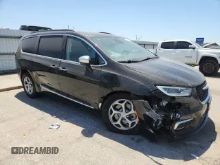 2023 Chrysler Pacifica Limited with VIN 2C4RC3GG8PR604835, listed as a Copart auction lot 57661325 with 33,232 mi miles and Salvage title. Bid and sale history available at DreamBid. Image 4.