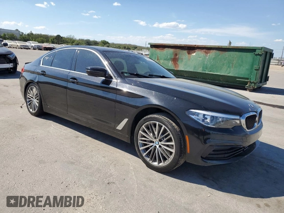 2019 BMW 5 Series 530i с VIN WBAJA5C58KWW40976, выставлен на аукционе Copart как лот 50542995 с пробегом 81 707 миль миль и Списание • Salvage title. История ставок и продаж доступна на DreamBid. Изображение 4.