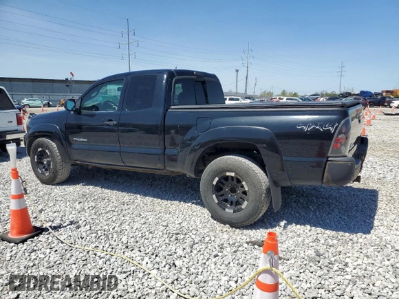 2005 Toyota Tacoma with VIN 5TEUU42N25Z066191, listed as a Copart auction lot 55097255 with 224,784 mi miles and Clean Title. Bid and sale history available at DreamBid. Image 2.