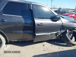 2018 Dodge Durango R/T with VIN 1C4SDHCT6JC186564, listed as a IAAI auction lot 41722168 with 151,887 mi miles and . Bid and sale history available at DreamBid. Image 13.