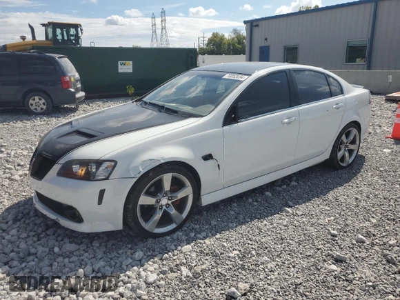 2009 Pontiac G8 GT with VIN 6G2EC57Y59L195313, listed as a Copart auction lot 70852034 with 110,611 mi miles and Salvage Title. Bid and sale history available at carsss.com. Image 1.