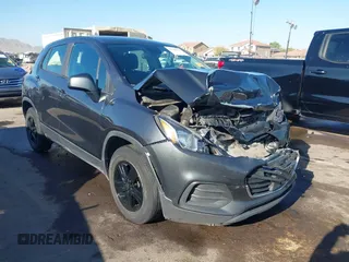 2020 Chevrolet Trax LS с VIN 3GNCJKSB4LL220258, выставлен на аукционе IAAI как лот 42540831 с пробегом 102 998 миль миль и . История ставок и продаж доступна на DreamBid. Изображение 1.