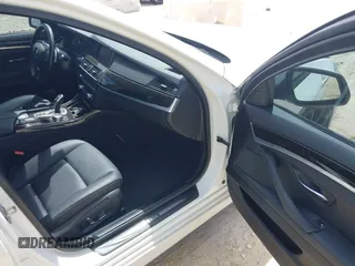 2016 BMW 5 Series 528i xDrive with VIN WBA5A7C59GG146169, listed as a IAAI auction lot 41941330 with 49,732 mi miles. Bid and sale history available at carsss.com. Image 5.