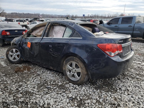 2015 Chevrolet Cruze LT with VIN 1G1PC5SB1F7258358, listed as a Copart auction lot 45280075 with 256,586 mi miles and Salvage Title. Bid and sale history available at carsss.com. Image 2.