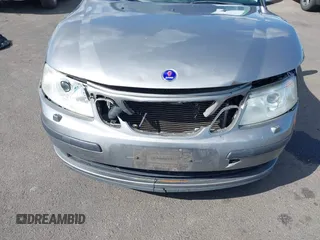 2004 Saab 9-3 z VIN YS3FB49S041036411, wystawiony jako IAAI lot #42010899 z przebiegiem 130 847 mil mil oraz . Historia ofert i sprzedaży dostępna na DreamBid. Obrazek 6.