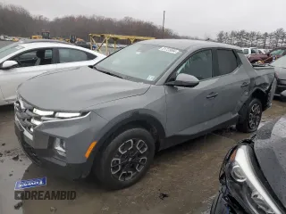 2022 Hyundai Santa Cruz SEL z VIN 5NTJBDAE8NH013669, wystawiony jako Copart lot #81723894 z przebiegiem 30 061 mil mil oraz Szkoda całkowita • Salvage title. Historia ofert i sprzedaży dostępna na DreamBid. Obrazek 1.
