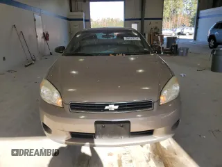 2006 Chevrolet Monte Carlo LT 3.5L with VIN 2G1WM15K569288684, listed as a Copart auction lot 80035514 with 124,324 mi miles and Clean Title. Bid and sale history available at carsss.com. Image 5.