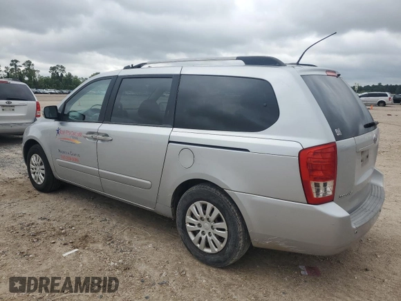 2011 Kia Sedona LX with VIN KNDMG4C71B6366658, listed as a Copart auction lot 70385304 with 356,705 mi miles and Clean Title. Bid and sale history available at carsss.com. Image 2.