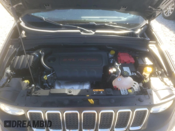 2020 Jeep Renegade Jeepster with VIN ZACNJBAB2LPL47422, listed as a Copart auction lot 53152315 with 24,682 mi miles and Salvage title. Bid and sale history available at DreamBid. Image 12.