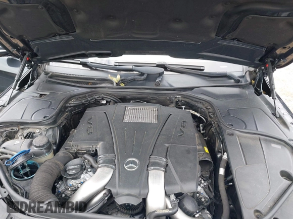 2015 Mercedes-Benz S 550 with VIN WDDUG8FB7FA162558, listed as a IAAI auction lot 42470086 with 104,992 mi miles and . Bid and sale history available at DreamBid. Image 10.