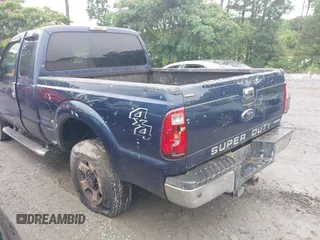 2013 Ford F-250 XL with VIN 1FT7X2B61DEB69122, listed as a IAAI auction lot 42361265 with 499,007 mi miles and . Bid and sale history available at DreamBid. Image 6.