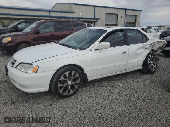 1999 Acura TL with VIN 19UUA5649XA022722, listed as a Copart auction lot 46672175 with 195,892 mi miles and Salvage Title. Bid and sale history available at carsss.com. Image 1.