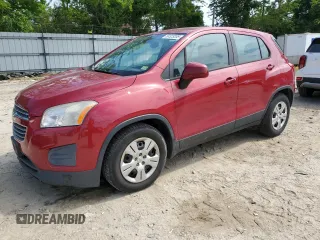 2015 Chevrolet Trax LS z VIN KL7CJKSB7FB121185, wystawiony jako Copart lot #56323205 z przebiegiem 123 440 mil mil oraz Czysty tytuł • Clean title. Historia ofert i sprzedaży dostępna na DreamBid. Obrazek 1.