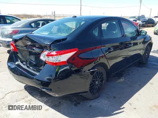 2015 Nissan Sentra SV with VIN 3N1AB7AP6FL667902, listed as a IAAI auction lot 41860415 with 136,237 mi miles and . Bid and sale history available at DreamBid. Image 4.