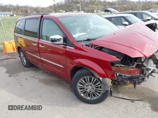 2014 Chrysler Town & Country Touring-L with VIN 2C4RC1CGXER165421, listed as a IAAI auction lot 41866846 with 53,303 mi miles. Bid and sale history available at carsss.com. Image 1.