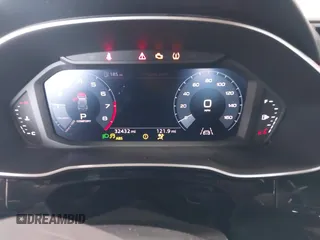 2020 Audi Q3 Premium with VIN WA1AECF3XL1090825, listed as a IAAI auction lot 42541577 with 32,432 mi miles and . Bid and sale history available at DreamBid. Image 7.