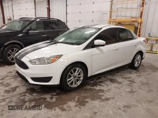 2015 Ford Focus SE with VIN 1FADP3F26FL253926, listed as a IAAI auction lot 41947476 with 86,254 mi miles and . Bid and sale history available at carsss.com. Image 17.