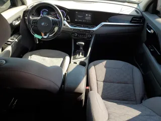 2020 Kia Niro LXS with VIN KNDCB3LC5L5377400, listed as a Copart auction lot 49432945 with 44,265 mi miles and Salvage Title. Bid and sale history available at carsss.com. Image 8.