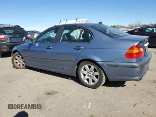 2004 BMW 3 Series 325i with VIN WBAEV33484KL62317, listed as a Copart auction lot 47409835 with 209,930 mi miles and Clean Title. Bid and sale history available at carsss.com. Image 2.