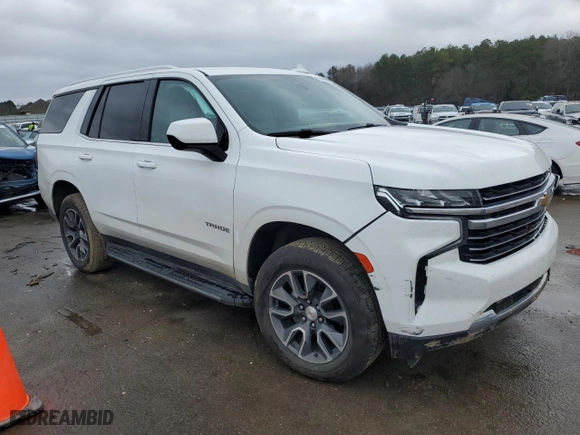 2021 Chevrolet Tahoe LT with VIN 1GNSCNKD5MR402845, listed as a Copart auction lot 43349095 with 68,369 mi miles and Salvage Title. Bid and sale history available at carsss.com. Image 4.