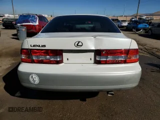 2001 Lexus ES 300 with VIN JT8BF28G410323925, listed as a Copart auction lot 44981615 with 253,275 mi miles and Salvage Title. Bid and sale history available at carsss.com. Image 6.