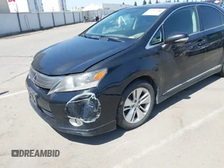 2010 Lexus HS 250h z VIN JTHBB1BA3A2009245, wystawiony jako IAAI lot #42429788 z przebiegiem 206 690 mil mil oraz . Historia ofert i sprzedaży dostępna na DreamBid. Obrazek 6.