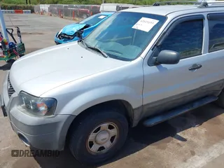2006 Ford Escape XLS with VIN 1FMYU02Z66KA57038, listed as a IAAI auction lot 42641693 with 112,796 mi miles and . Bid and sale history available at DreamBid. Image 6.