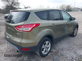 2013 Ford Escape SE with VIN 1FMCU9GX7DUC32369, listed as a IAAI auction lot 42144967 with 156,275 mi miles. Bid and sale history available at carsss.com. Image 4.