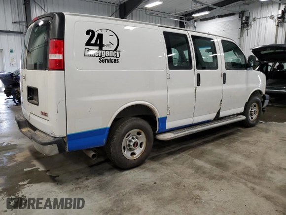 2019 GMC Savana Cargo z VIN 1GTW7AFGXK1363256, wystawiony jako Copart lot #86720514 z przebiegiem 128 927 mil mil oraz Szkody całkowita. Historia ofert i sprzedaży dostępna na DreamBid. Obrazek 3.