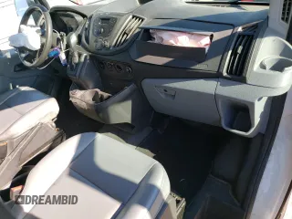 2018 Ford Transit z VIN 1FTYR2XM4JKA85105, wystawiony jako Copart lot #84306614 z przebiegiem 125 511 mil mil oraz Szkoda całkowita • Salvage title. Historia ofert i sprzedaży dostępna na DreamBid. Obrazek 8.