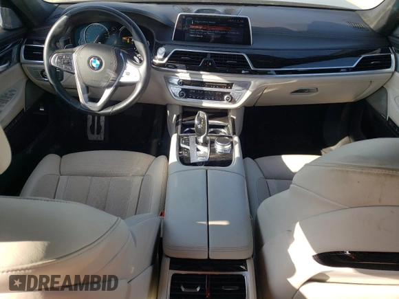 2017 BMW 7 Series 750i xDrive with VIN WBA7B0C55HG527046, listed as a Copart auction lot 41707455 with 15,947 mi miles and Salvage title. Bid and sale history available at DreamBid. Image 8.