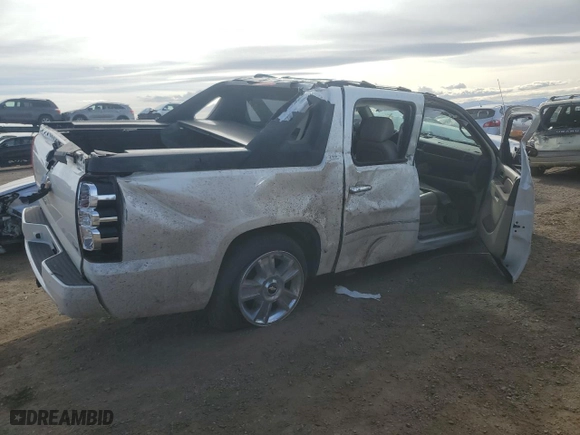 2010 Chevrolet Avalanche LTZ with VIN 3GNVKGE05AG268189, listed as a Copart auction lot 50328095 with 201,998 mi miles and Non Repairable. Bid and sale history available at carsss.com. Image 3.