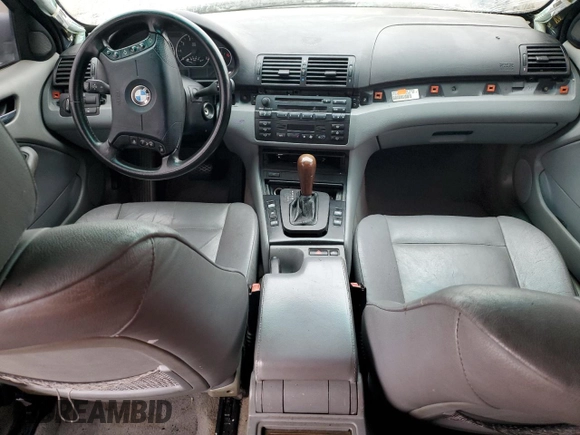 2001 BMW 3 Series 325i with VIN WBAAV33421FU96176, listed as a Copart auction lot 43962145 with 0 mi miles and Non Repairable. Bid and sale history available at carsss.com. Image 8.