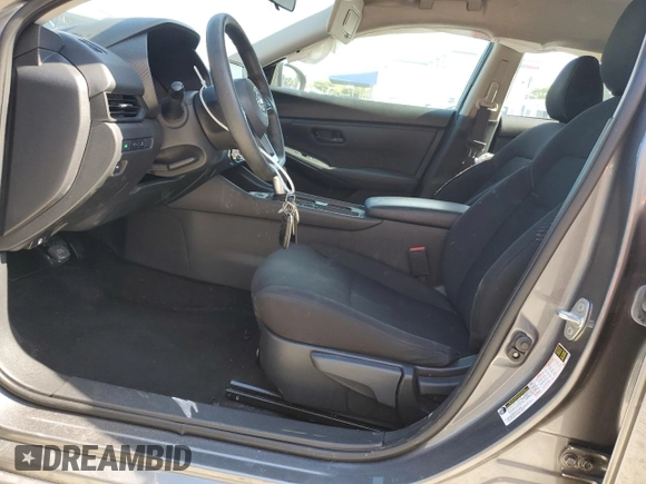 2024 Nissan Sentra S with VIN 3N1AB8BV2RY214869, listed as a Copart auction lot 58093885 with 22,615 mi miles and Non repairable. Bid and sale history available at DreamBid. Image 7.