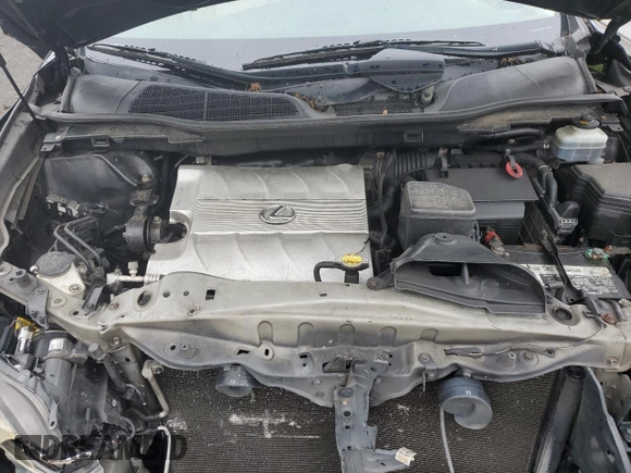 2011 Lexus RX 350 with VIN JTJBK1BA8B2015106, listed as a Copart auction lot 61424825 with 317,073 mi miles and Clean title. Bid and sale history available at DreamBid. Image 12.