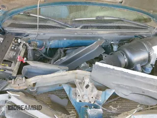 2001 Ford F-150 XL with VIN 1FTZX17281KF04799, listed as a IAAI auction lot 42550320 with Not provided miles and . Bid and sale history available at DreamBid. Image 10.