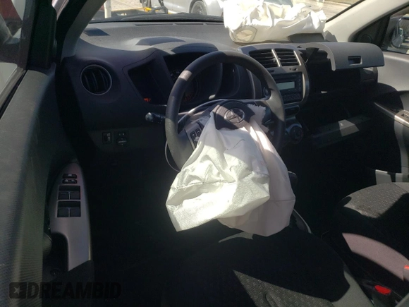 2011 Scion xD z VIN JTKKU4B45B1014759, wystawiony jako Copart lot #47966205 z przebiegiem 73 830 mil mil oraz Szkody całkowita. Historia ofert i sprzedaży dostępna na DreamBid. Obrazek 8.