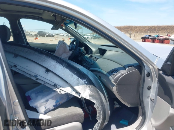 2010 Honda Accord EX with VIN 1HGCP2F71AA026080, listed as a IAAI auction lot 42612193 with 202,632 mi miles and . Bid and sale history available at DreamBid. Image 5.