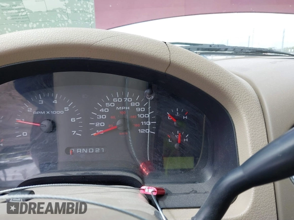 2005 Ford F-150 XLT with VIN 1FTPX02575KD61062, listed as a IAAI auction lot 41652446 with 1 mi miles. Bid and sale history available at carsss.com. Image 15.