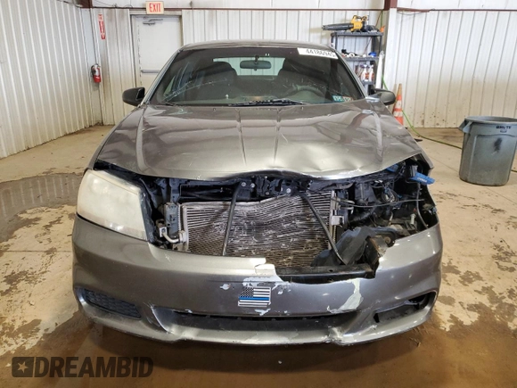 2012 Dodge Avenger SE with VIN 1C3CDZAB1CN184091, listed as a Copart auction lot 44186945 with 149,359 mi miles and Salvage Title. Bid and sale history available at carsss.com. Image 5.