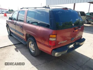 2003 Chevrolet Suburban LT with VIN 1GNEC16Z43J167217, listed as a IAAI auction lot 40772060 with 295,450 mi miles. Bid and sale history available at carsss.com. Image 3.