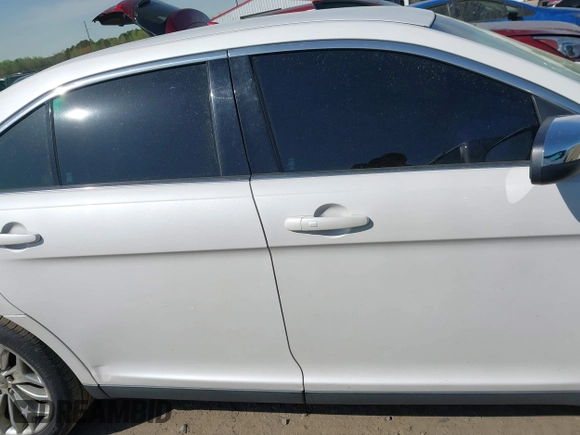 2013 Ford Taurus Limited with VIN 1FAHP2F82DG218533, listed as a IAAI auction lot 41934075 with 172,173 mi miles and . Bid and sale history available at DreamBid. Image 13.