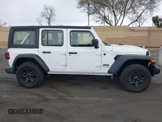 2022 Jeep Wrangler Unlimited Sport with VIN 1C4HJXDNXNW253510, listed as a IAAI auction lot 41461051 with 32,571 mi miles and . Bid and sale history available at DreamBid. Image 14.
