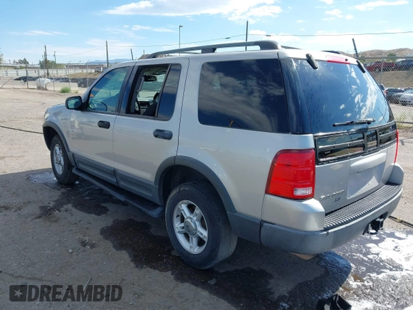 2003 Ford Explorer XLT z VIN 1FMZU73W33ZA92706, wystawiony jako IAAI lot #40225082 z przebiegiem 150 435 mil mil oraz . Historia ofert i sprzedaży dostępna na DreamBid. Obrazek 3.