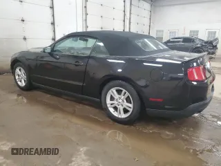 2012 Ford Mustang V6 with VIN 1ZVBP8EM7C5203504, listed as a Copart auction lot 52130465 with 134,394 mi miles and Clean Title. Bid and sale history available at carsss.com. Image 2.